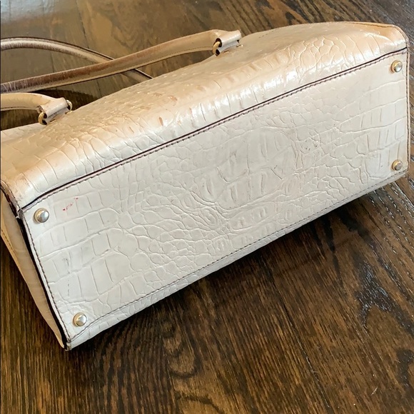 Kate Spade Purse - Picture 4 of 8